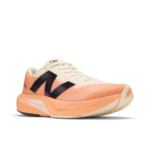 NEW BALANCE FUELCELL REBEL V4 WOMENS